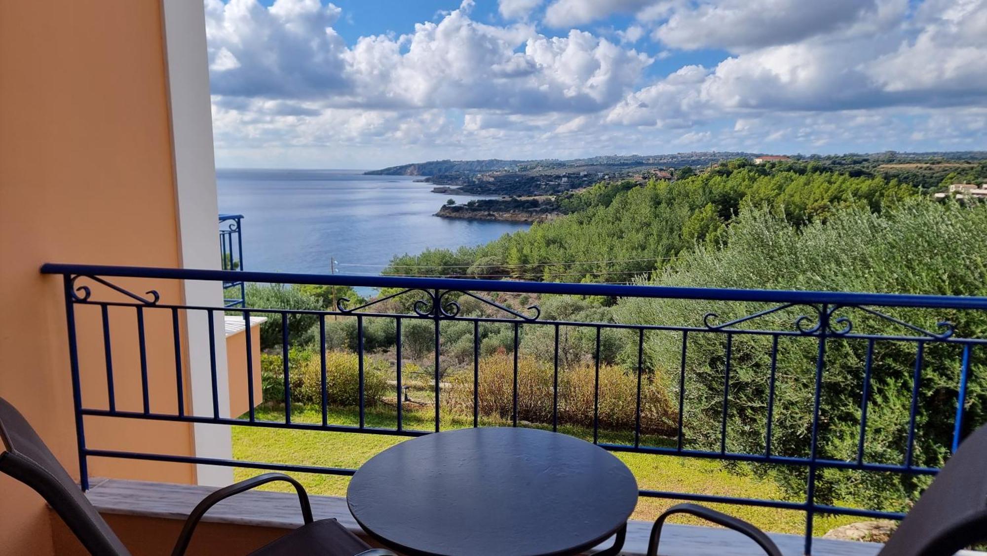 Afrato Village Sea View Apartments Trapezaki  Eksteriør bilde